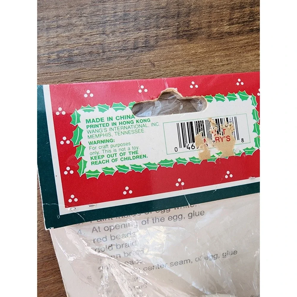 Wang's Vintage Egg Kit Santa Ornament Craft Kit Never Opened Christmas Diorama